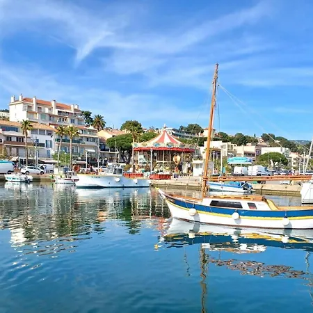 Charming With Balcony In Apartamento Sanary-sur-Mer